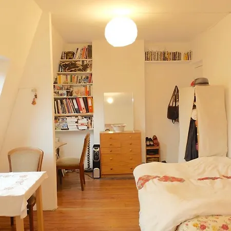 Beautiful Studio Apartment Paris